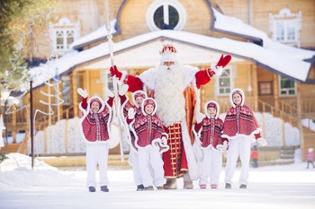 Названы самые популярные малые города РФ на новогодние праздники